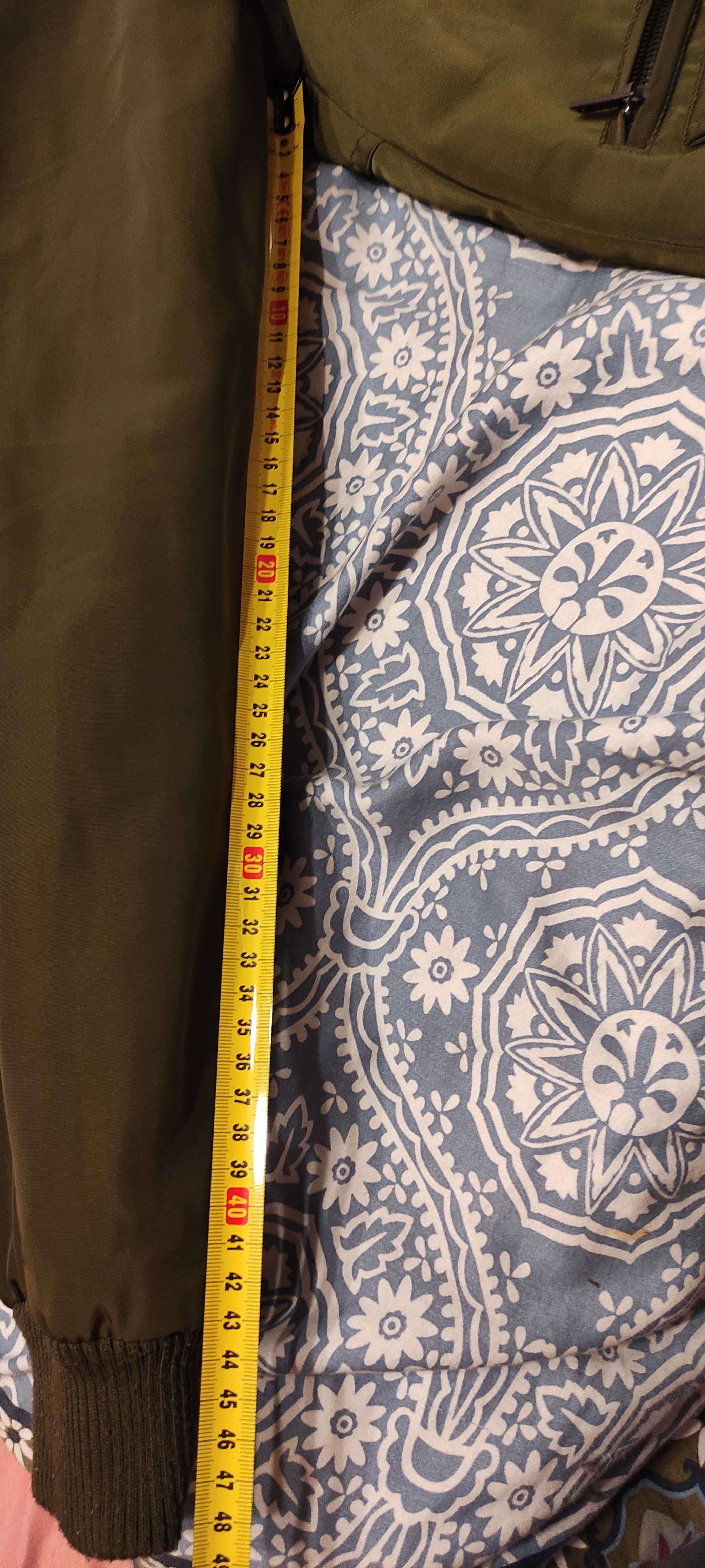 Kurtka parka jesień zima stan bdb r. 38 Stradivarius
