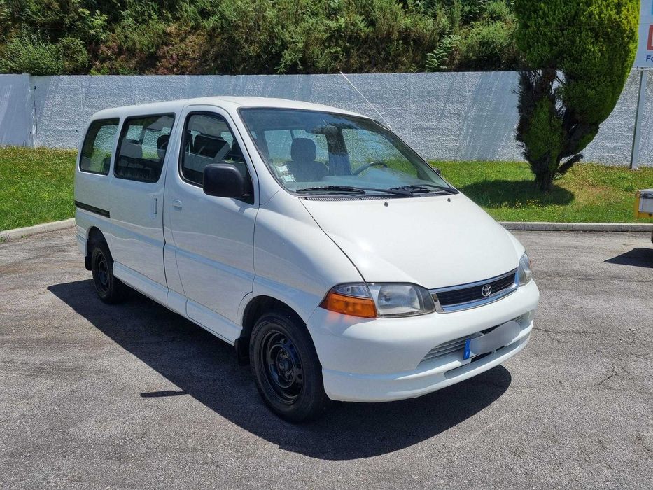Toyota Hiace 2.4 D 9L