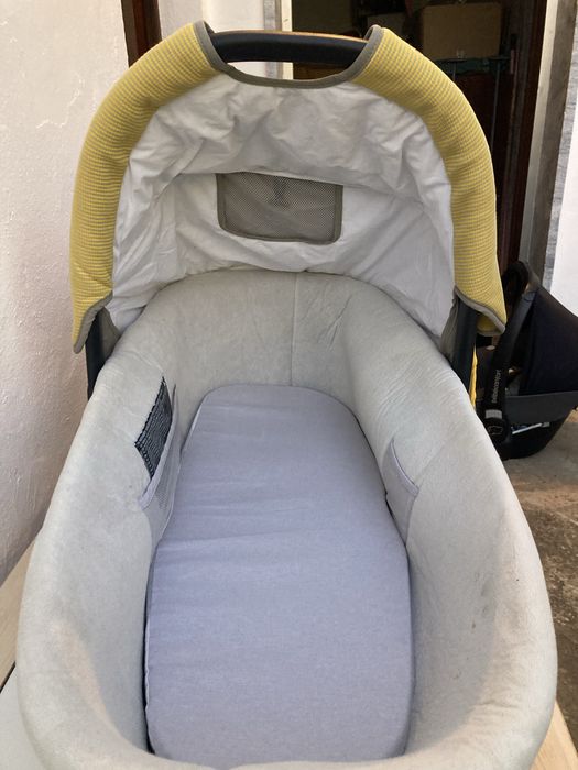Cadeira bebe (ovo) + Alcofa Bebe Confort Streety