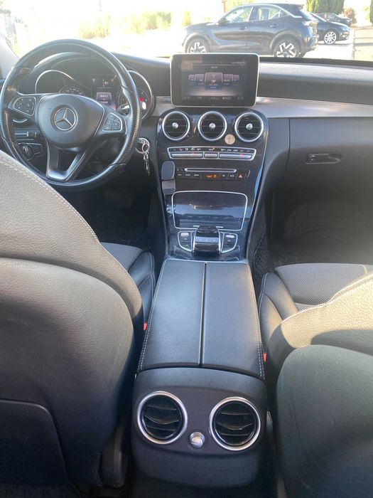 Vende-se carrinha Mercedes C 220 Bluetec