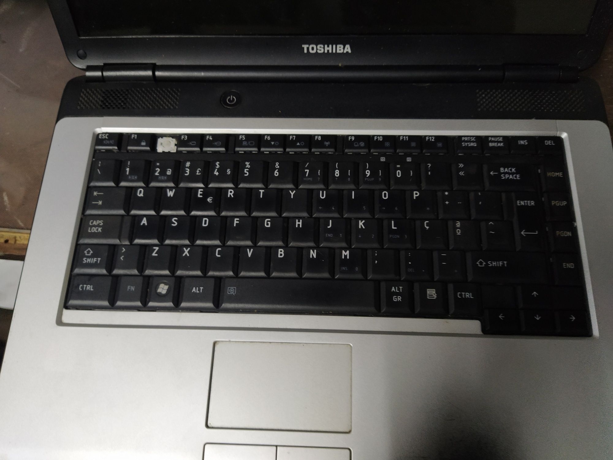 Toshiba L300-18R