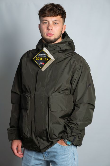 Nike Storm Fit Gore-Tex Jacket