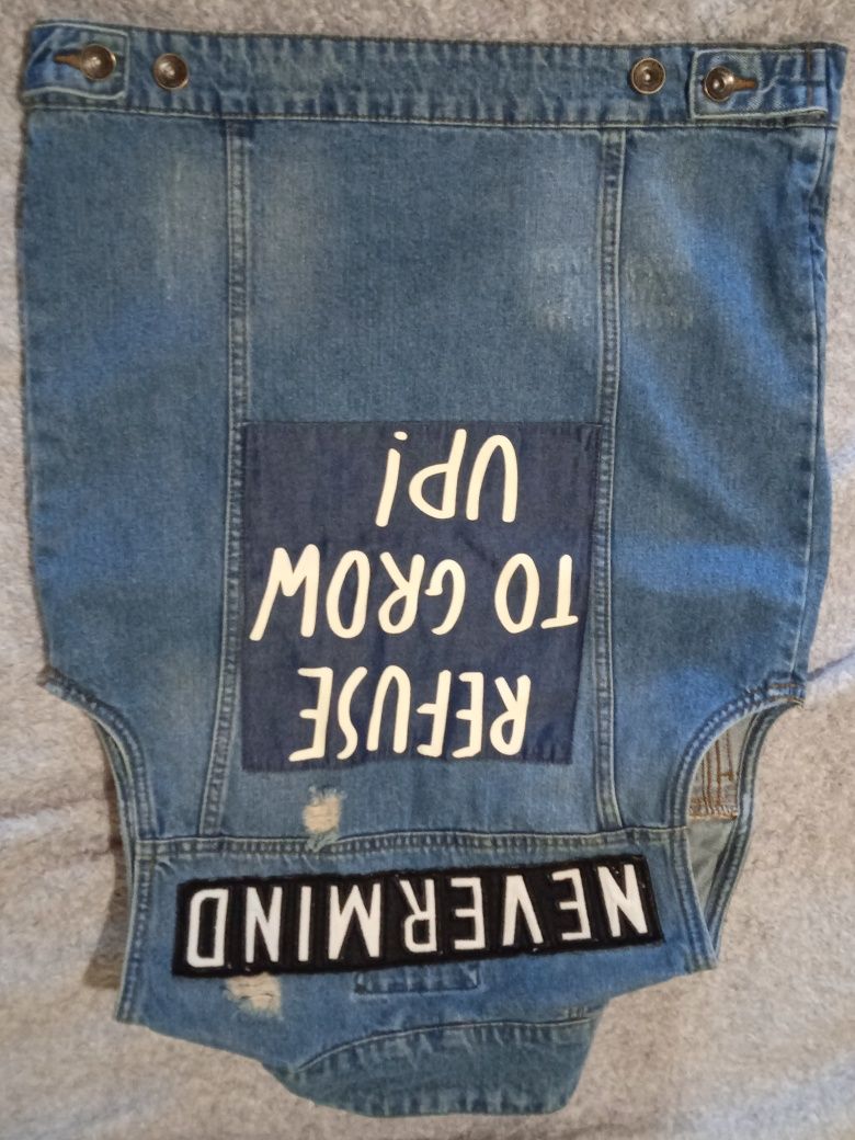 Kamizelka jeans Reserved 146