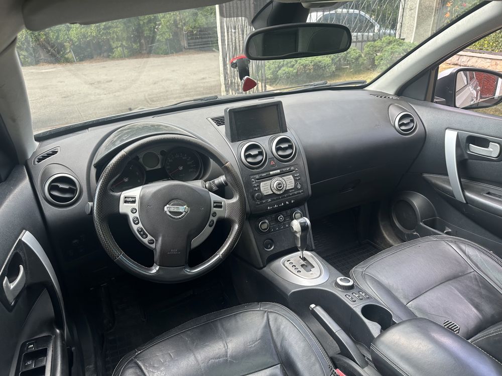 Продам Nissan Qashqai 4x4 AUTOMAT