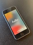 iPhone SE 32GB Space Gray