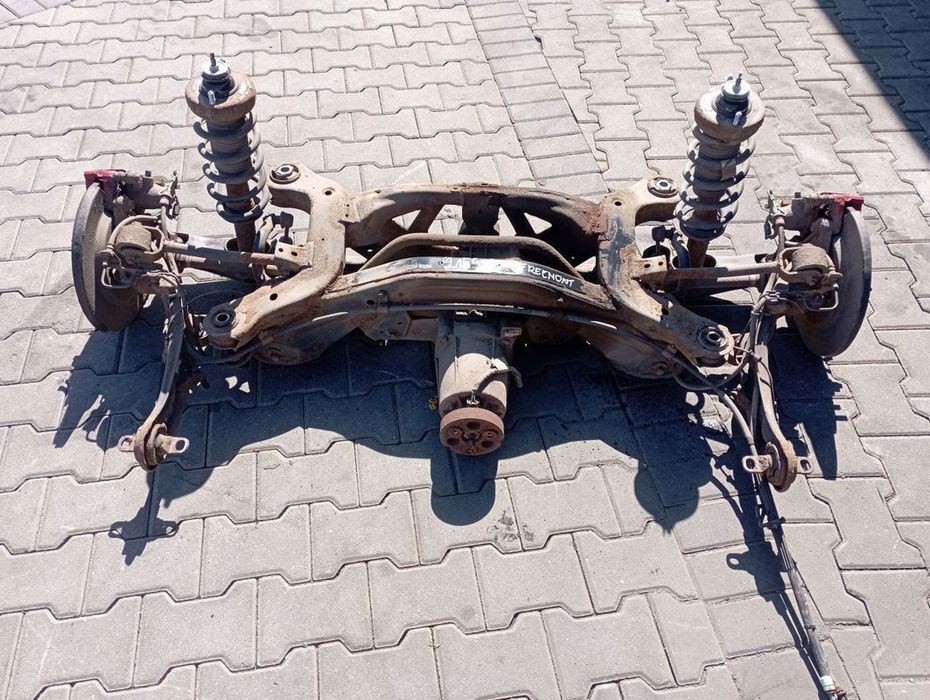 FIAT FREEMONT 2.0 JTD ZAWIESZENIE BELKA TYŁ TYLNE