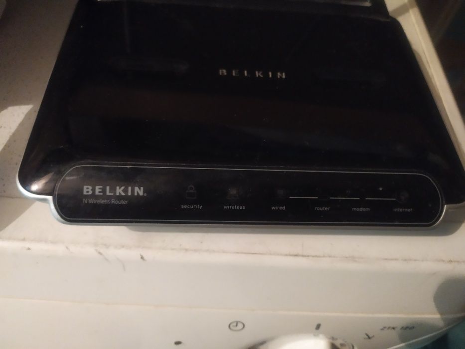 Router Belkin 4V3