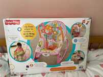 Bujaczek Fisher Price różowy
