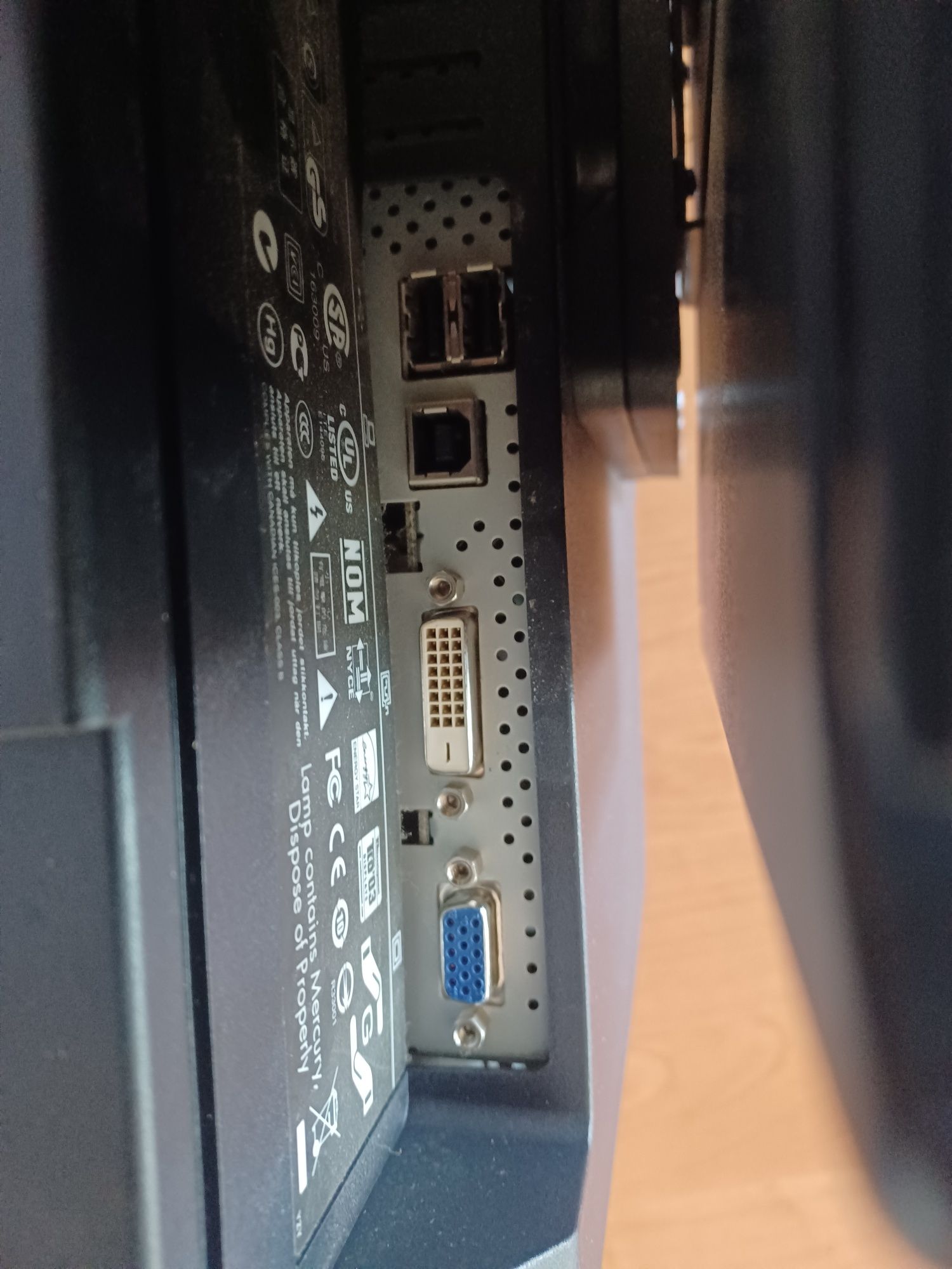Monitor HP 22 cale