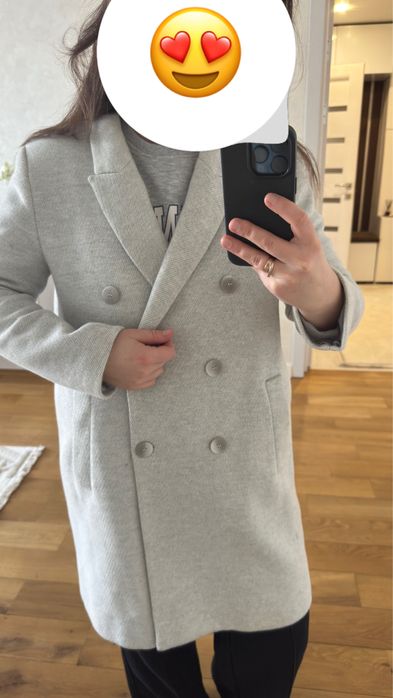 Пальто сіре Zara,беж