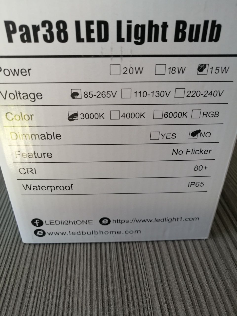 LuxVista par 38 żarówka leflektorowa LED IP65 E27 15W 3000k