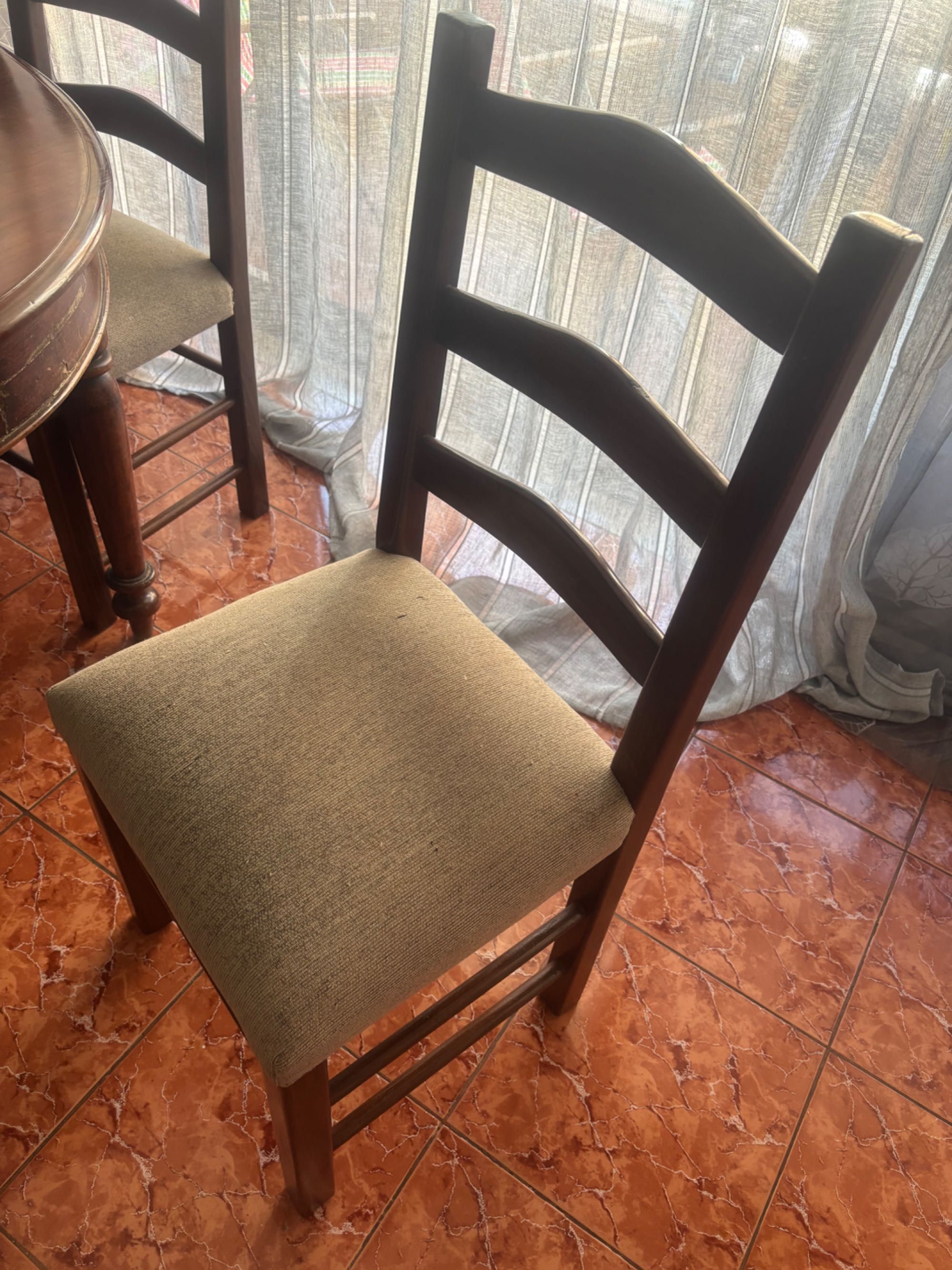 6 Cadeiras de sala