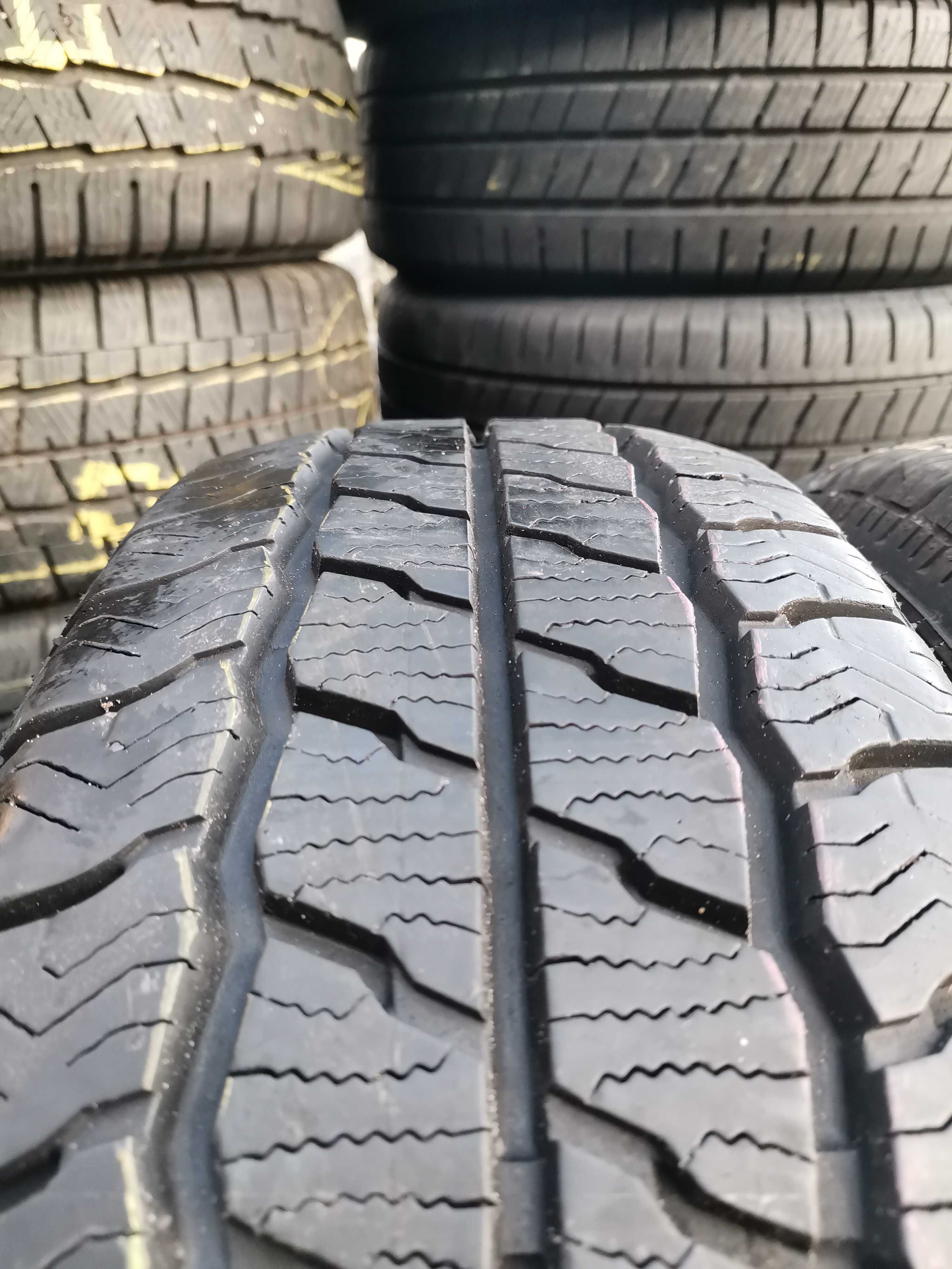 bus wielosezon Maxxis 215/65/16C z 2023r   8mm 2szt