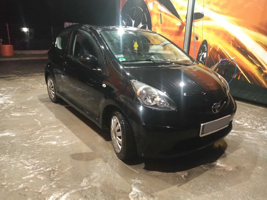 Toyota Aygo 1.0b 2008r 68KM przegląd i ubezpieczenie na rok!