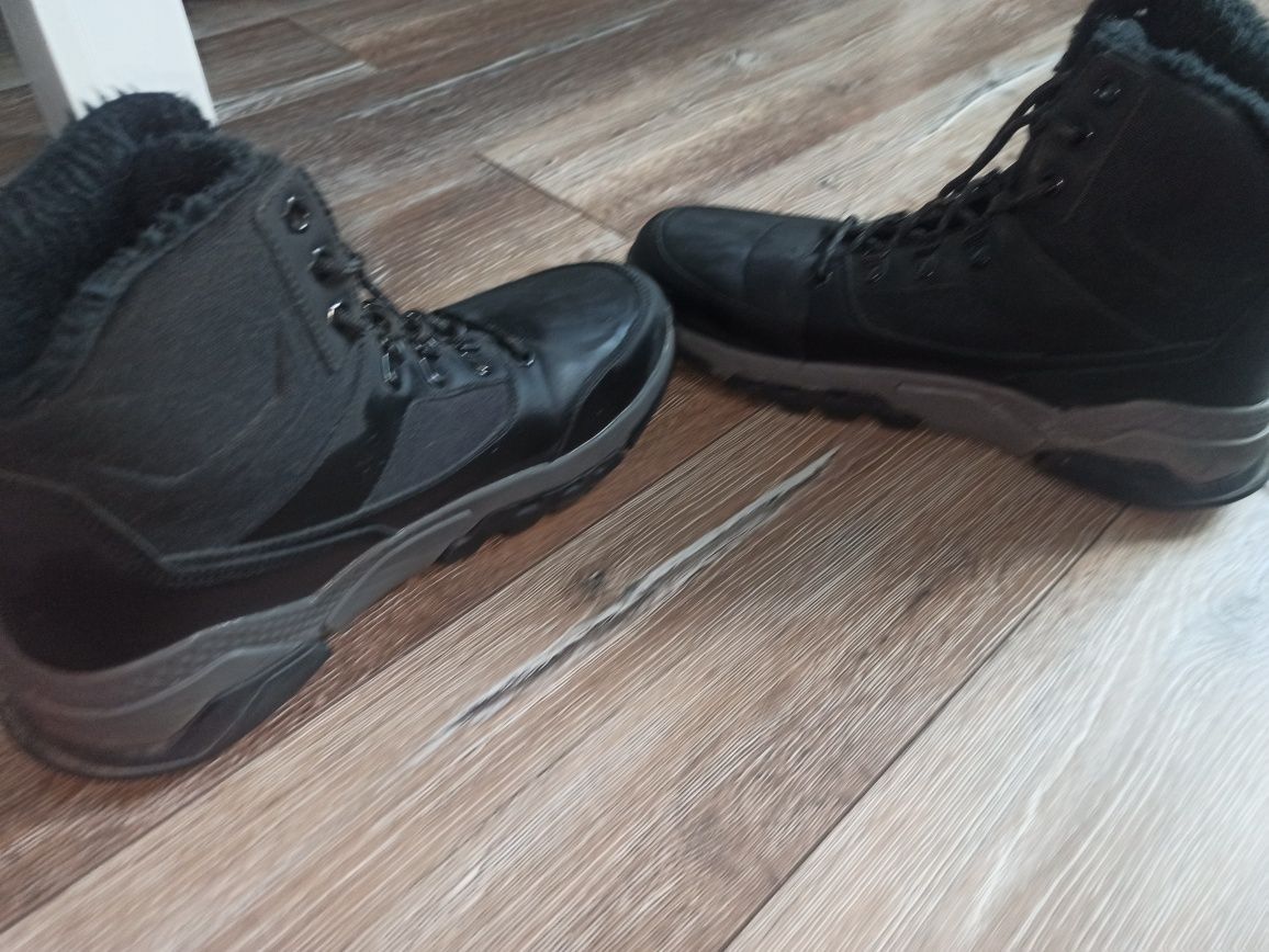 Buty zimowe Cropp