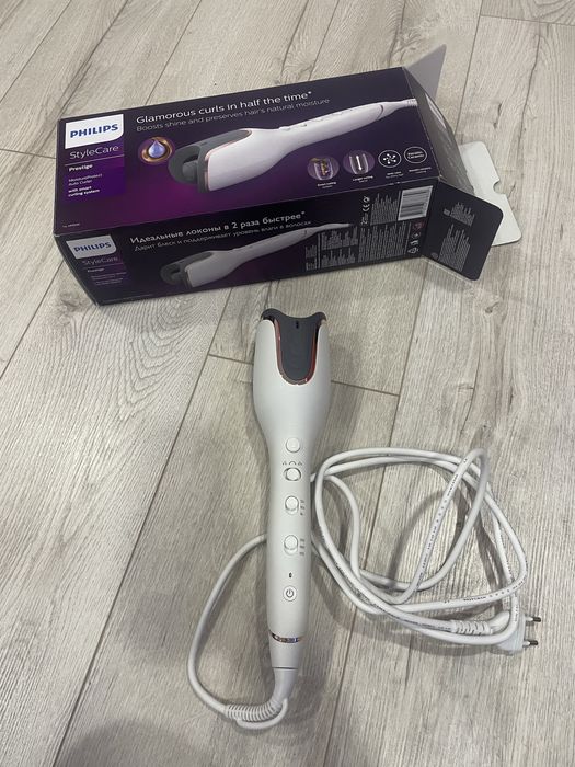 Lokówka Philips StyleCare BHB878