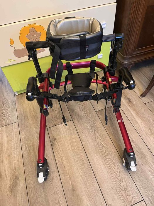 Chodzik rehabilitacyjny Rifton Pacer