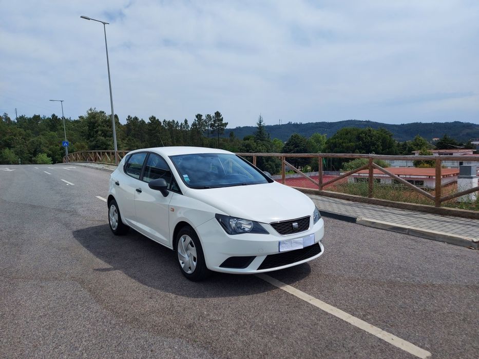 Seat Ibiza 1.2 TDI Reference 5L 2013 Poucos kms Como Novo