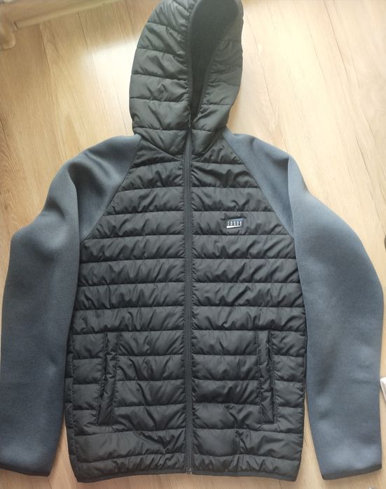 Mega okazja! Kurtka Jack&Jones hybrydowa rozm.M