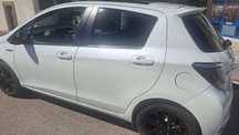 Toyota yaris híbrido. Vendendo porque preciso me mudar