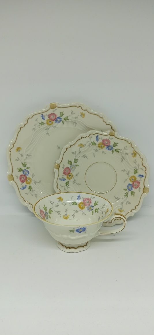 Porcelana SORAU TRIO Żary Carstens wzór kwiatowy