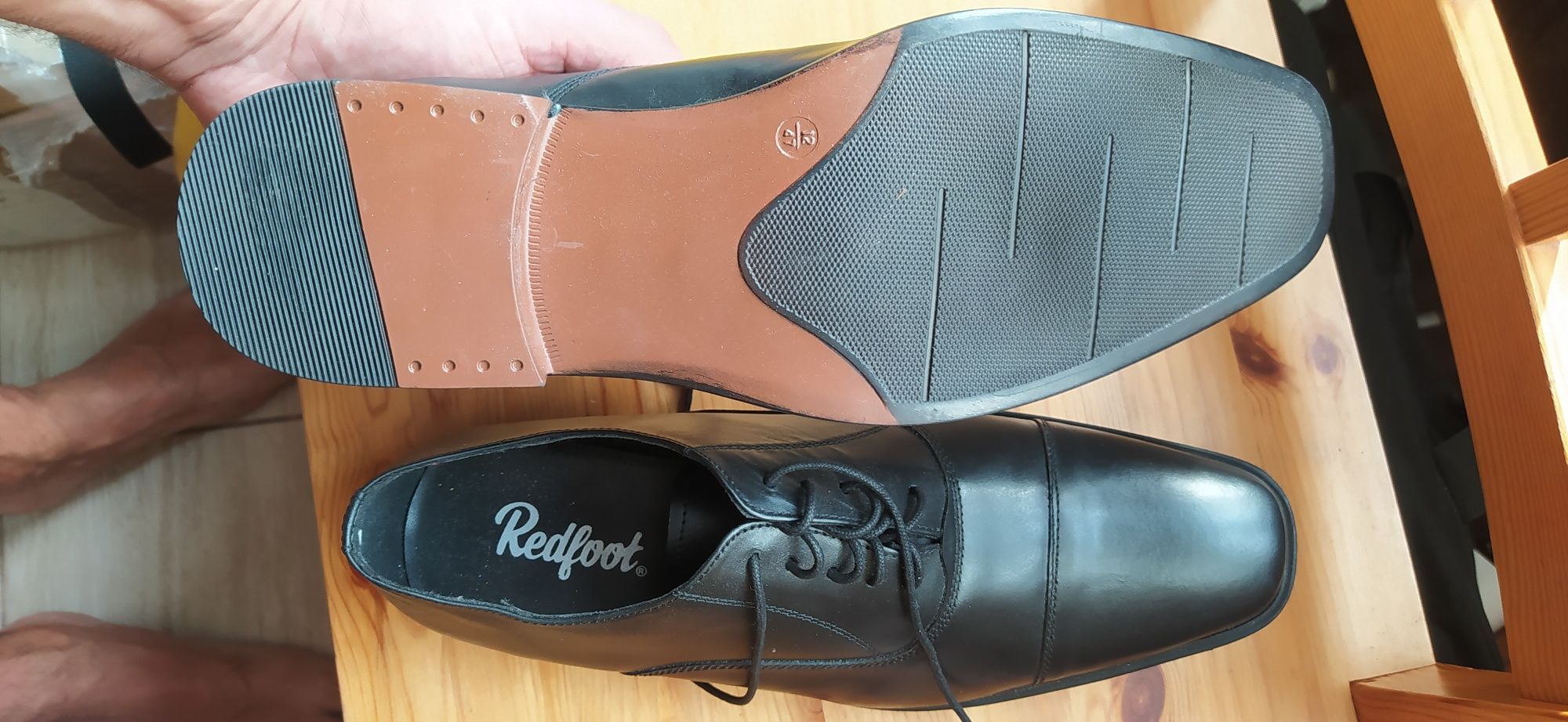 Nowe Buty Redfoot rozm 47 czarny skóra