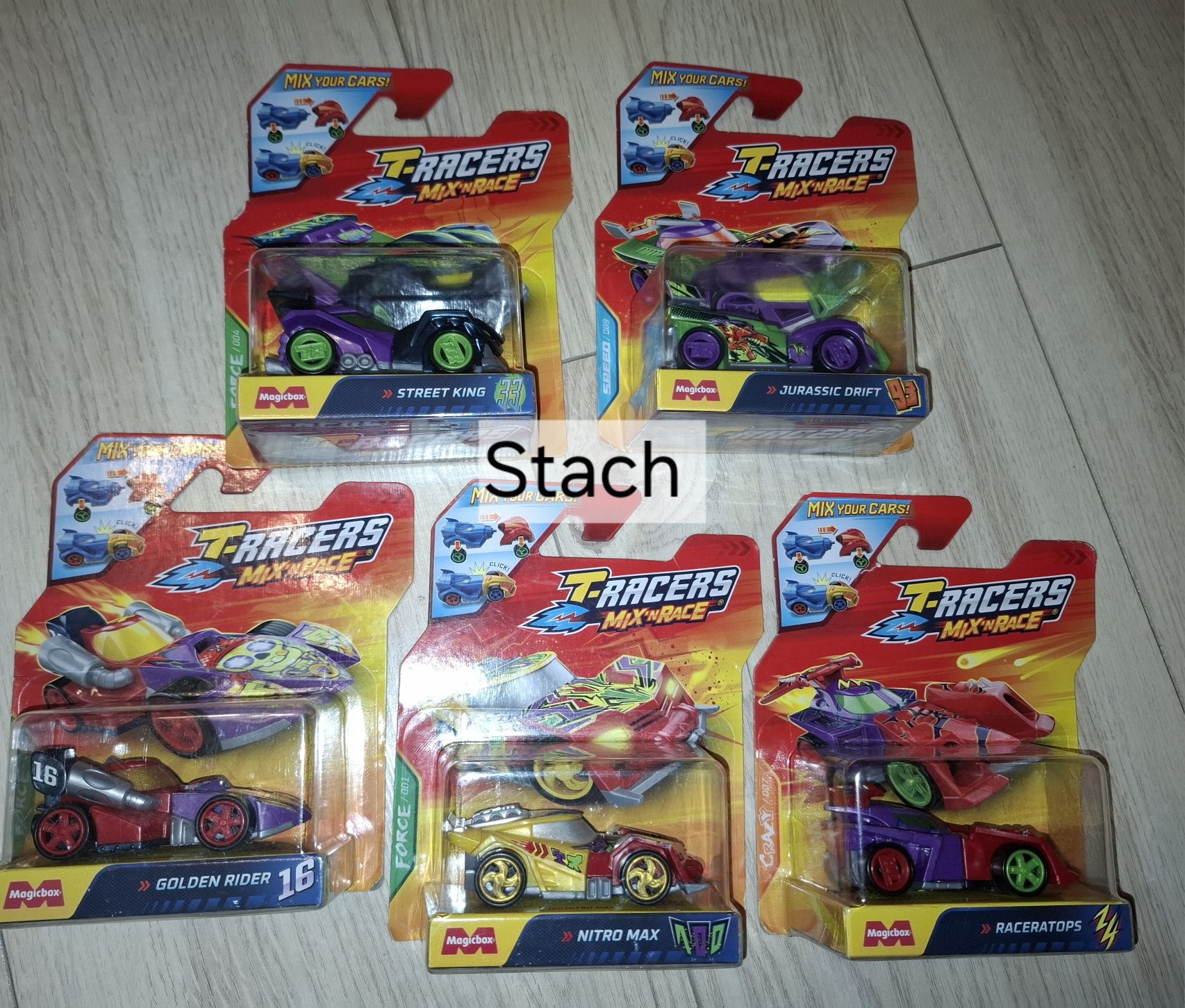 T-Racers Mix in Race Samochody Auta Magicbox