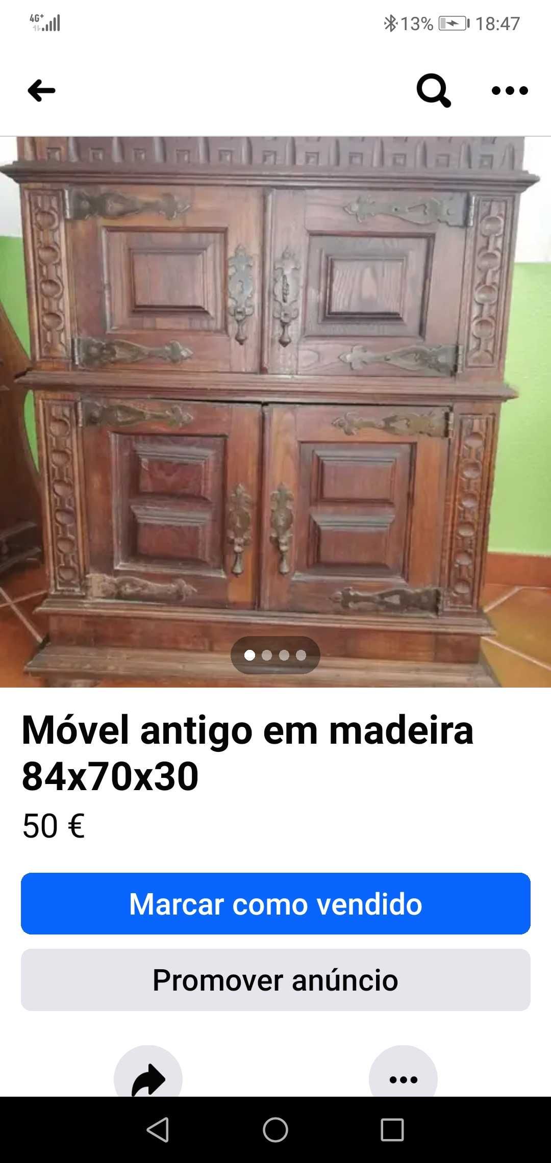 Móvel de decoração antigo usado