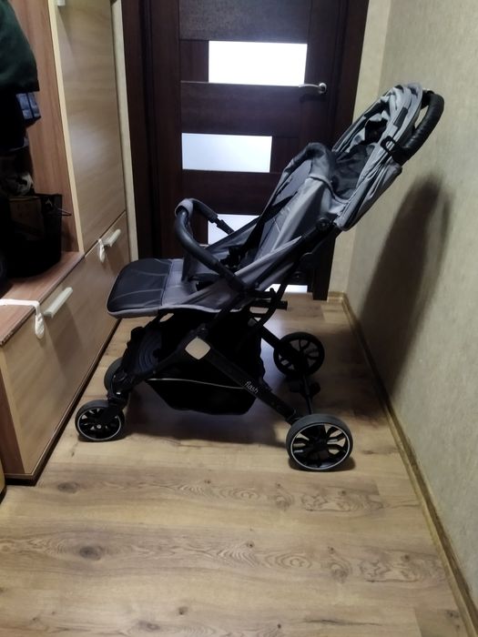 Прогулянкова коляска Бамбі флеш