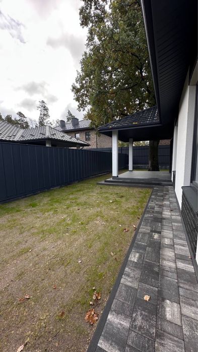 Сучасний дім на 5 сотках