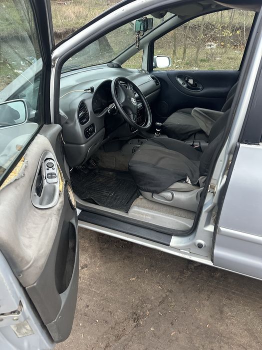 Продам Фольцваген шаран 1,9 дизель