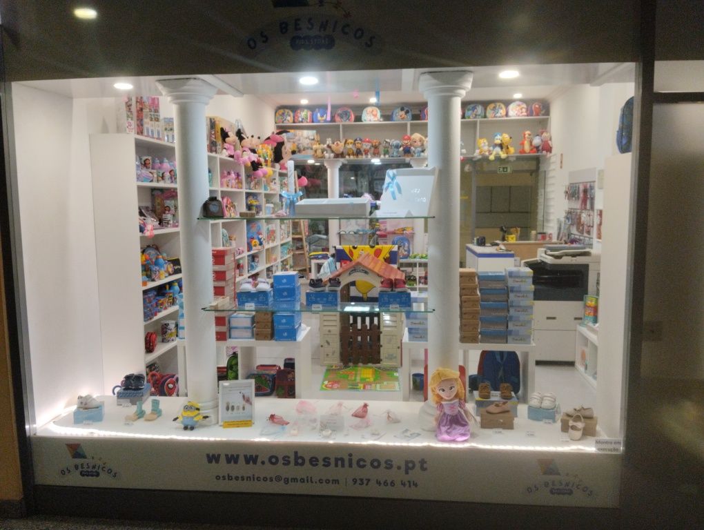 Loja no centro do Fundão