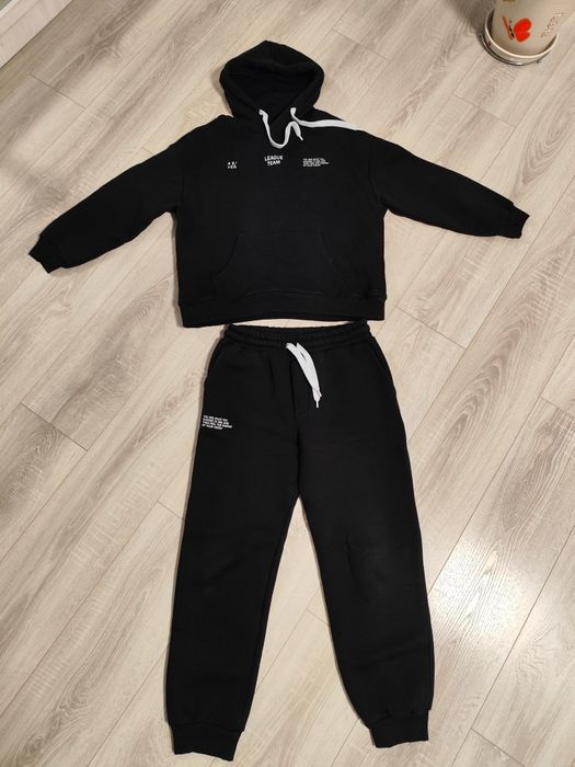 Продам теплий спортивний костюм