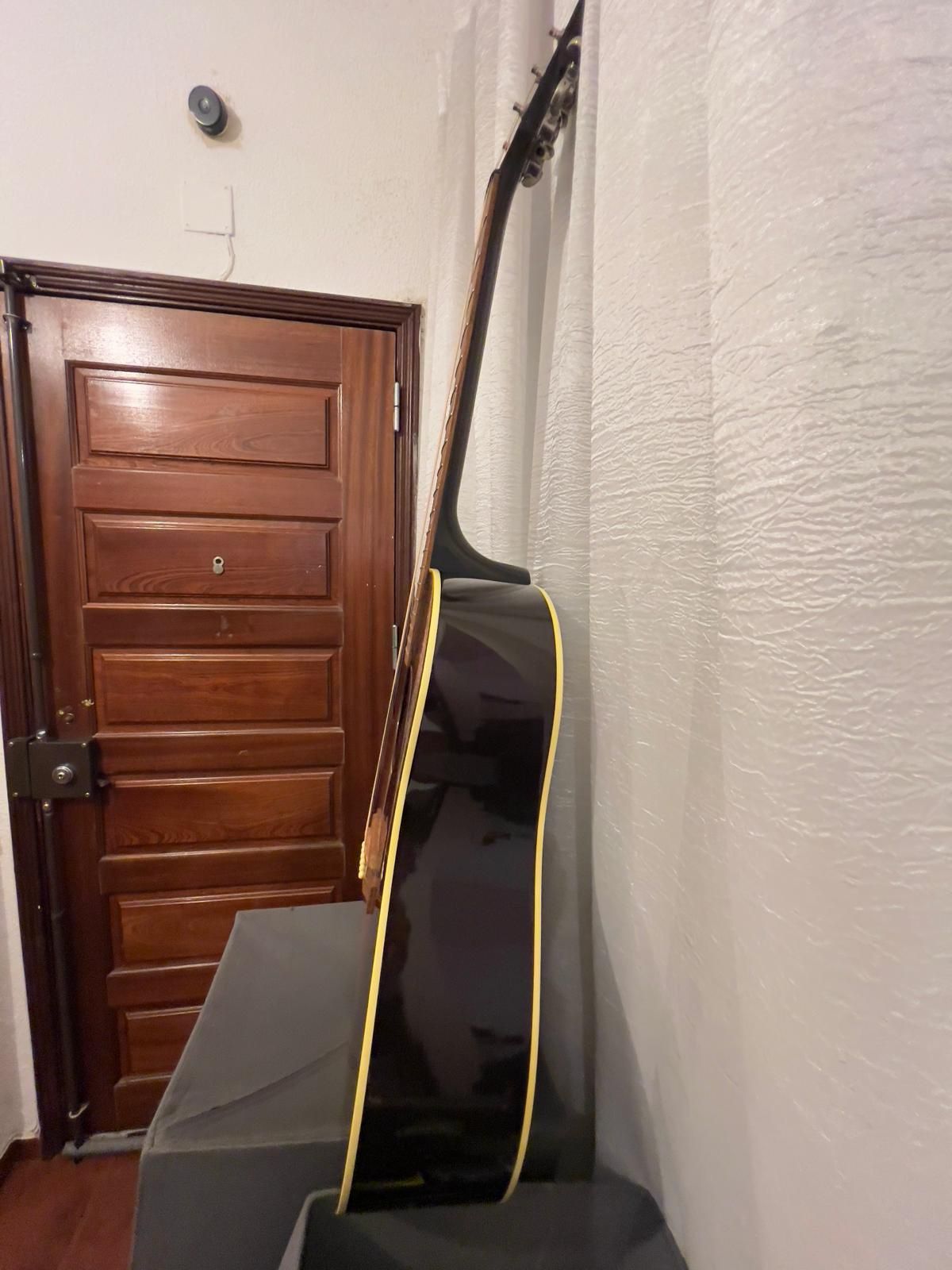 Gibson j-45 Standard