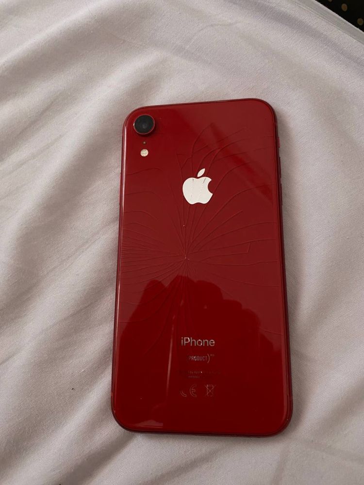 iPhone XR | Red 64GB