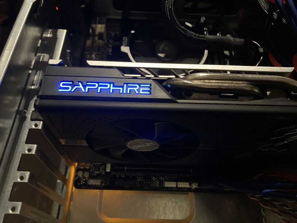 Placa gráfica Amd RX 570 8G