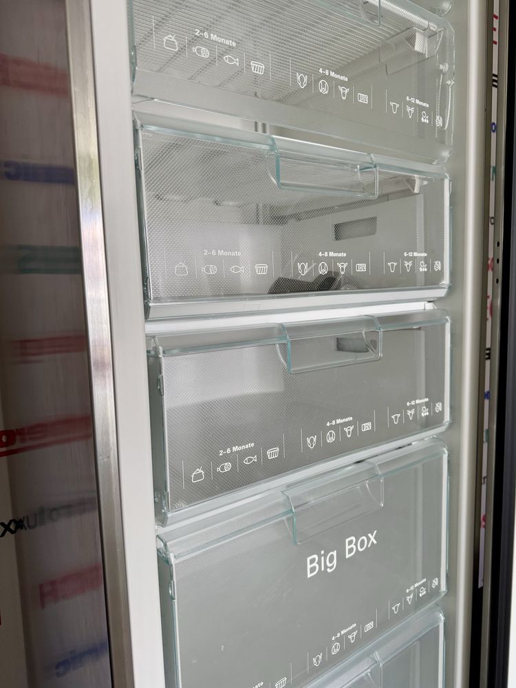 Морозильна камера SIEMENS  GS34E491