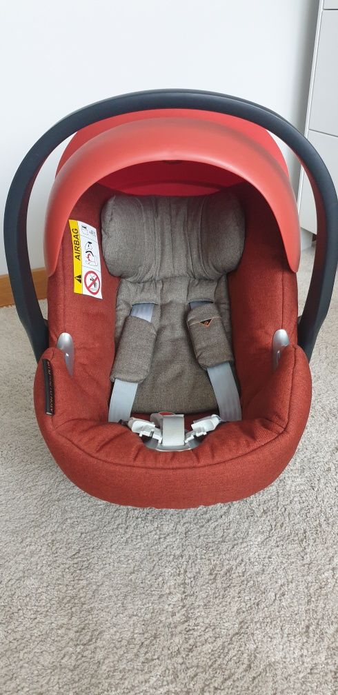 Fotelik Cybex Aton Q I-size Plus + baza po 1 dzievku