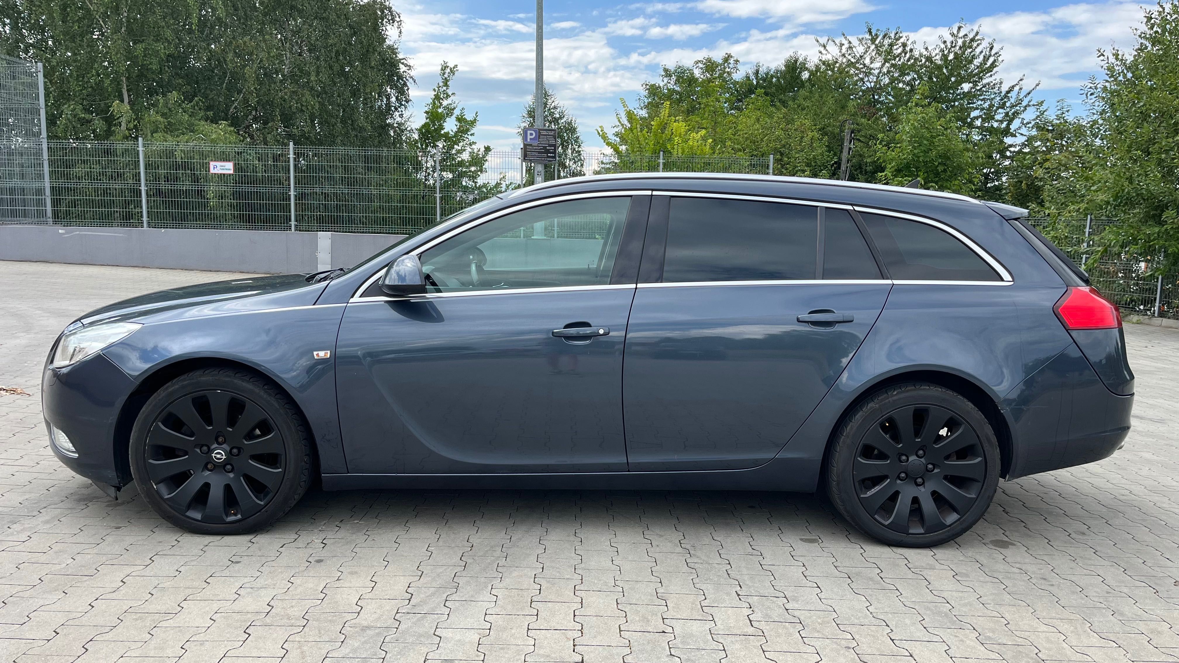 Opel Insignia 1.6 turbo LPG 2009 rok