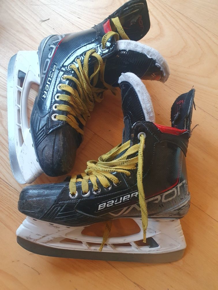 Bauer Vapor 3x 8.5 fit 2 ls+ r44 wkl 272mm lyzwy hokejowe