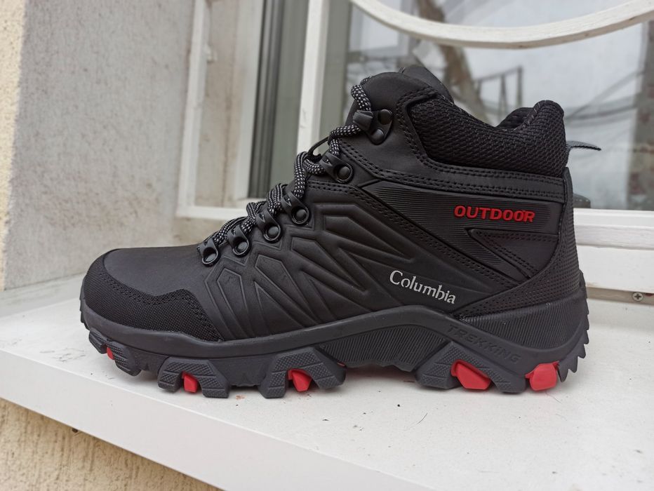 Зимние кожаные полуботинки .Чёрные и т.серые