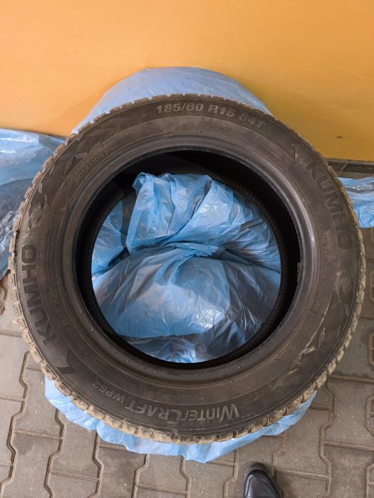 Opony zimowe 185/60 R15