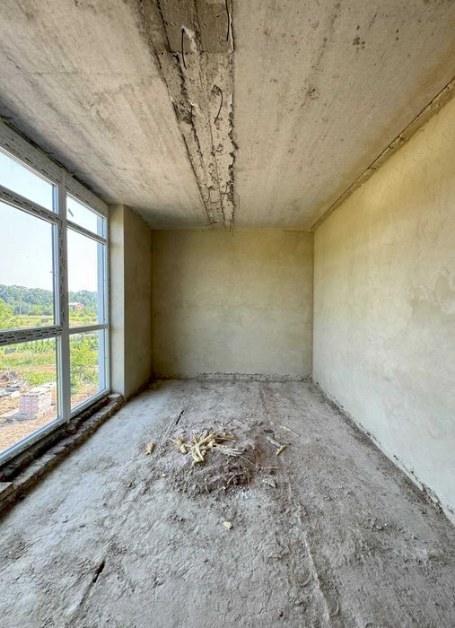 Продаж 2 к + кухня вітальня квартири в смт Запитів БЕЗ КОМІСІЇ. єОселя