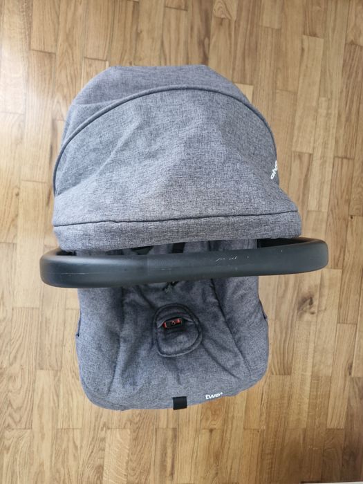 Babycoque ovo assalvo two+_ compatível com automóvel e carrinho