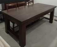 Mesa 200x100 e 10 cadeiras em madeira de castanho maciço