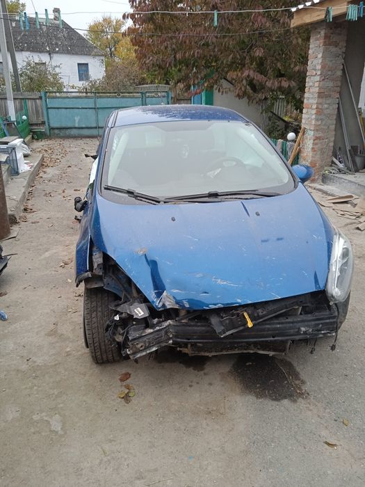 Продам авто Форд фієста