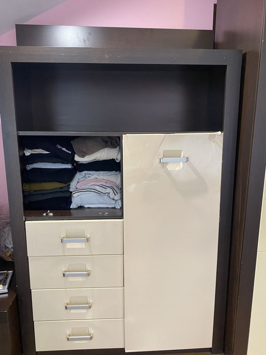 szafka brazowa,4 półki i szuflady