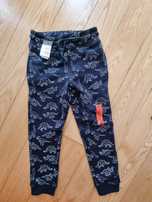 Nowe spodnie PRIMARK 122