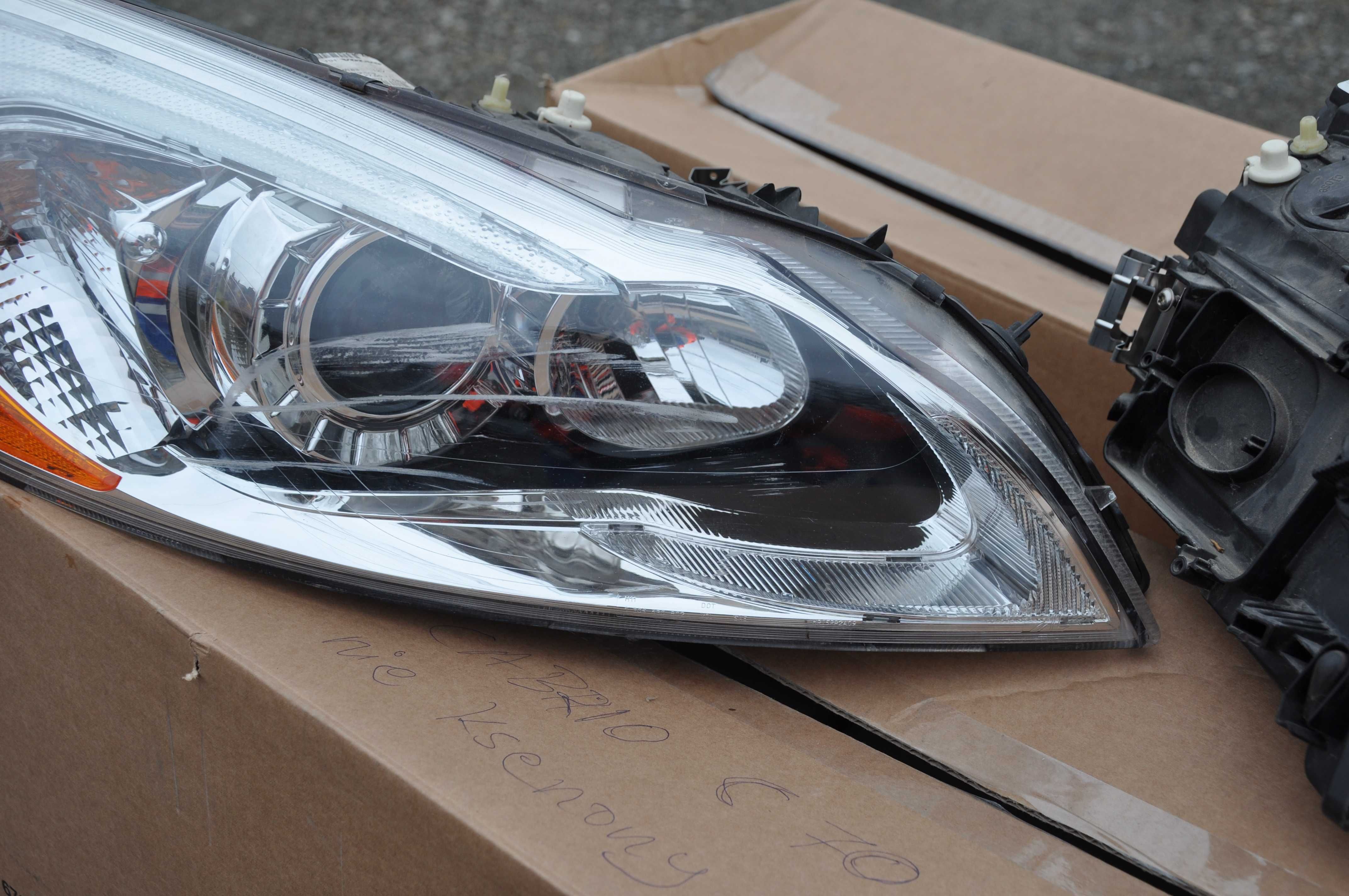 Lampa lampy przód prawa  lewa Volvo C70  reflekto  europa