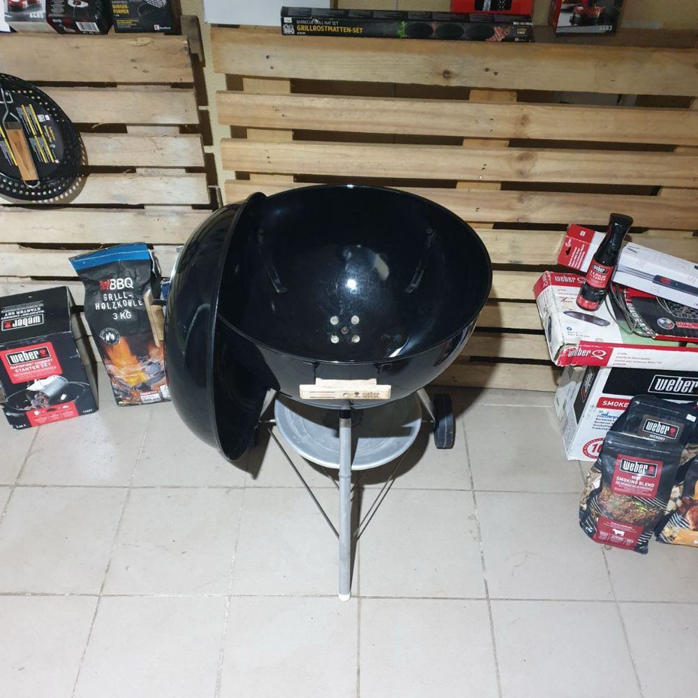 Вугільний гриль Weber Original Kettle 57 cm